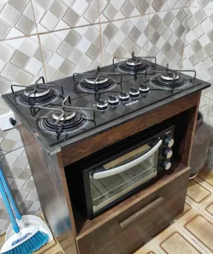Fogão Cooktop 5 bocas com armário.