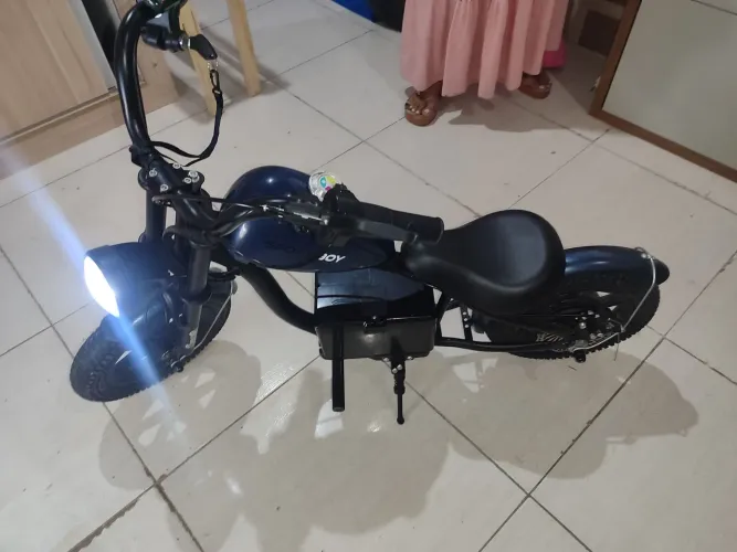 Moto infantil elétrica