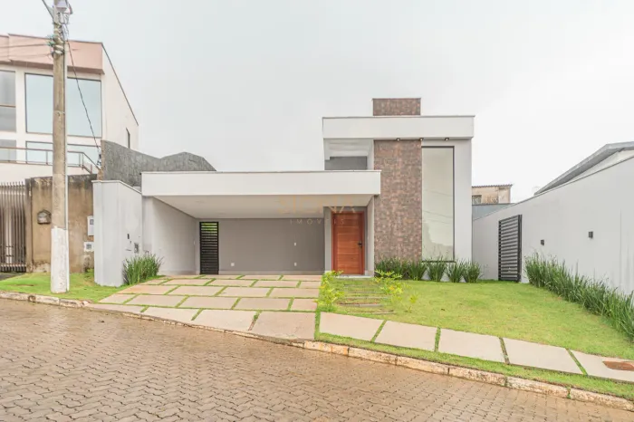 Casa linear à venda no Condomínio Via do Sol, Cidade Alta, em Juiz de Fora, MG