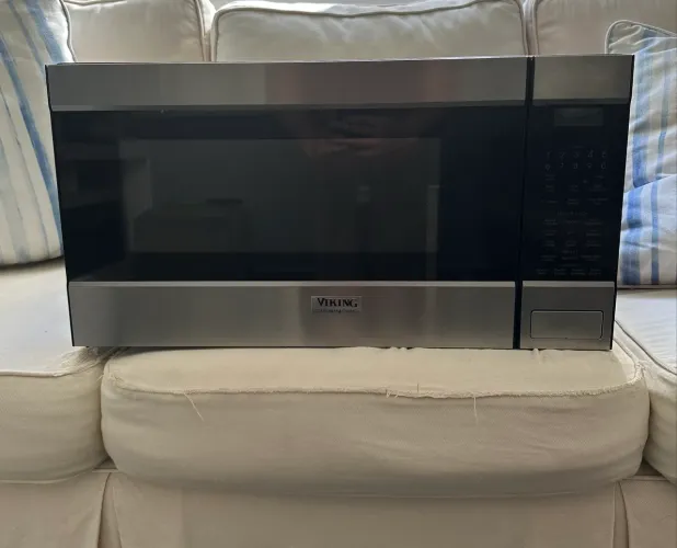 MICROONDAS LINHA PREMIUM MARCA VIKING