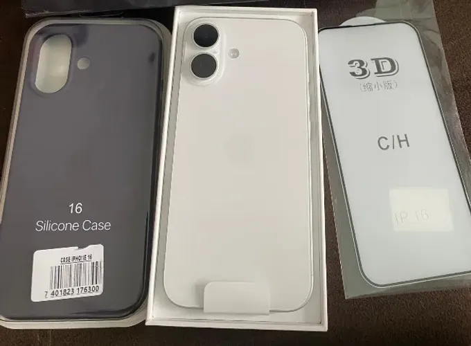 iPhone 16