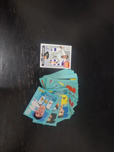 Legend prata Frederico Valverde + 48 figurinhas