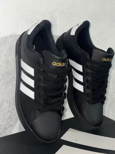 Tênis adidas original