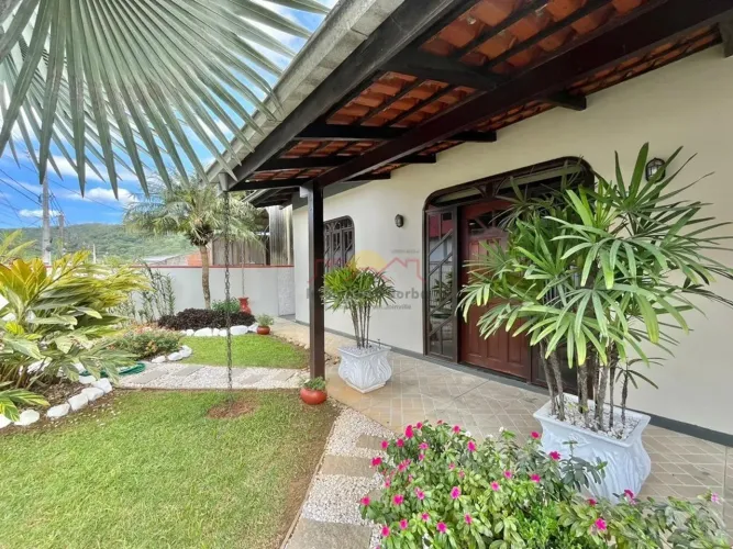 Casa Escriturada Semi mobiliada Itinga Joinville