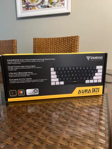 Teclado Mecânico Gamer Gamdias Aura GK2 BW