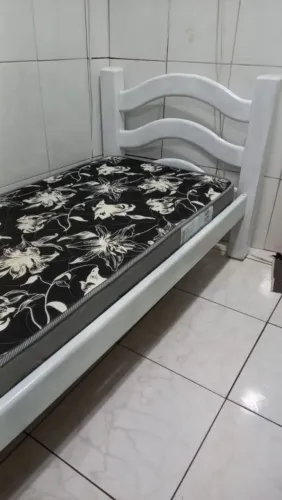 Cama com colchão