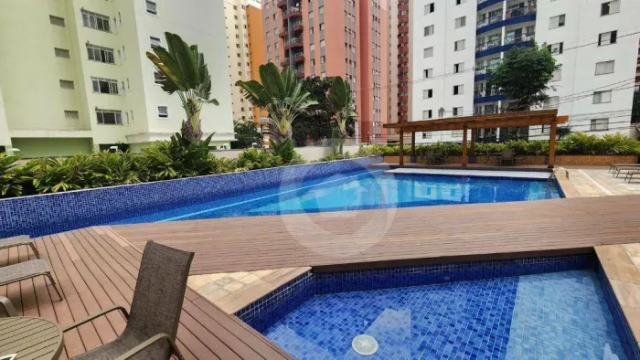 Apartamento com 2 dormitórios para alugar, 67 m² por R$ 4.575,87/mês - Jardim Aquarius - S