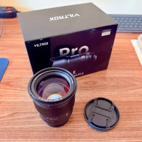 Viltrox 75mm f/1.2 Pro Sony E APS-C