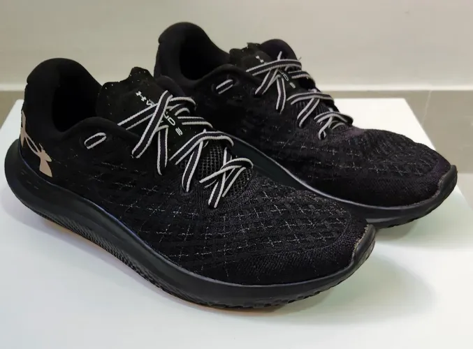 Tênis Under Armour Flow Warp Black Nº 43 - Corrida / Academia - Excelente Estado
