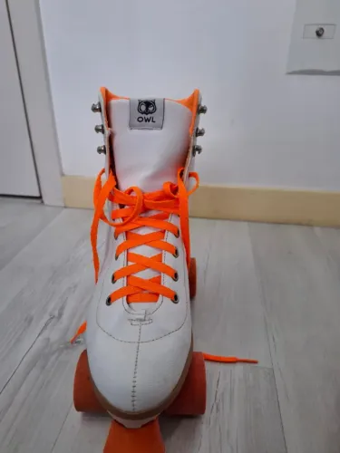 Patins Profissional OWL + Kit de Proteção Traxart | SEMINOVOS 