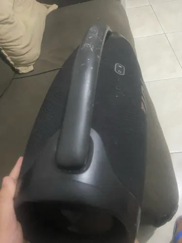 Boombox 3 vai com carregador