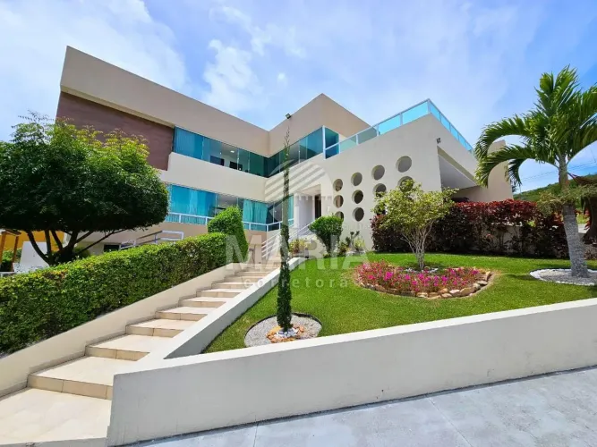 Casa em condomínio fechado com 05 quartos e piscina privativa à venda em Bezerros/PE!!