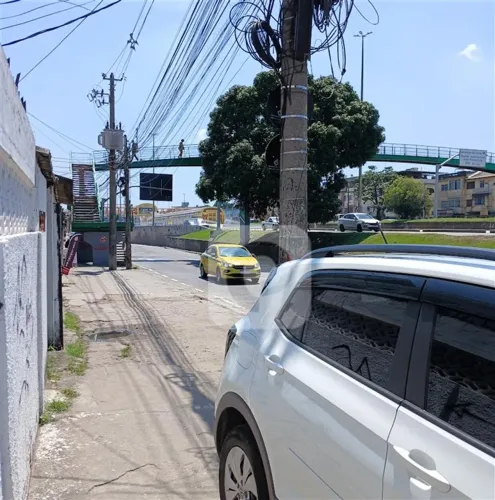 Patrimovel vende excelente terreno plano de frente, na Av. Brasil Jardim Guadalupe.