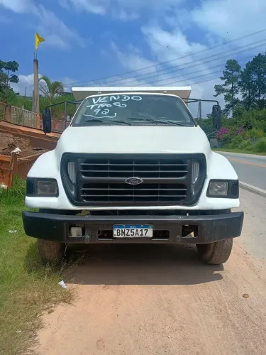 Ford F12000, Pitbull 2002