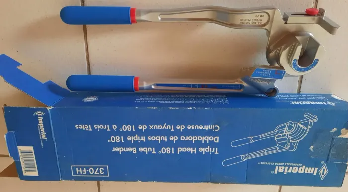 Dobradora de tubos 180° Imperial (produto importado EUA)
