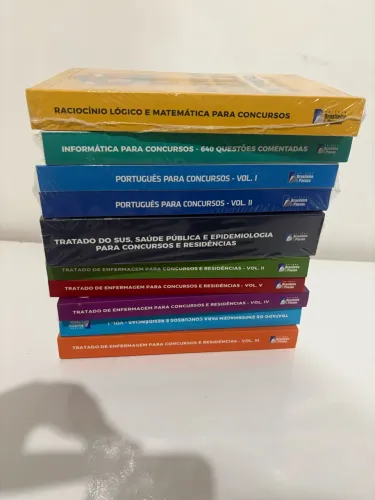 Coleção de livros de Rômulo Passos para estudos de Enfermagem