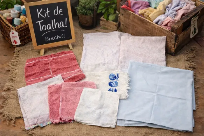 Kit 10 toalhas (brechó)
