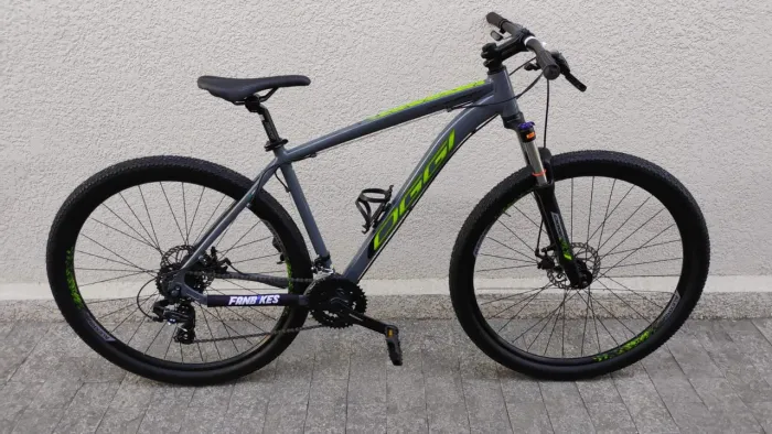 Bicicleta Oggi Hacker Sport, Tam 19