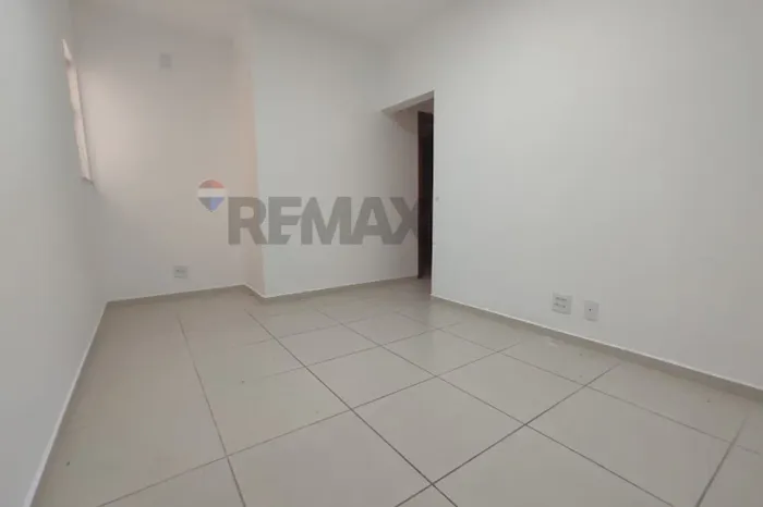 Apartamento para Locação | Edifício Verona, 2 quartos, 1 suíte, 1 vaga, próximo ao centro,