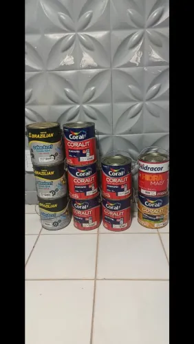 Vende -se galões de tintas 