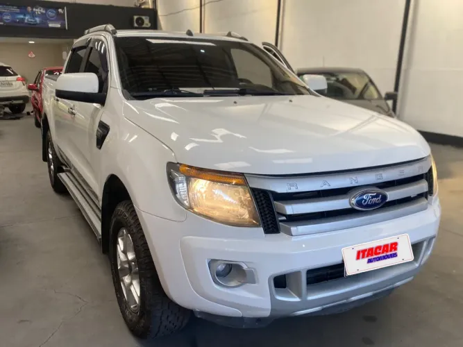 Ford Ranger XL 2.2 4X4 CD Diesel Mec. 2014