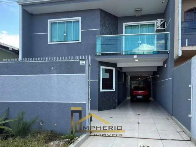 Casa à venda em Curitiba-PR, no bairro Sítio Cercado: 3 quartos, 1 suíte, 1 sala, 3 banhei