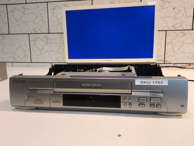 Vídeo cassette Panasonic NV-SJ405BR PARA PEÇAS OU POSSÍVEL RESTAURO