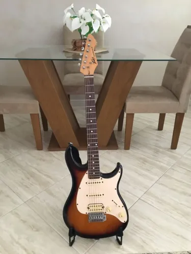 Guitarra Peavey Raptor