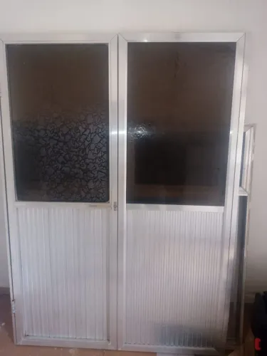 Porta de Alumínio para Box
