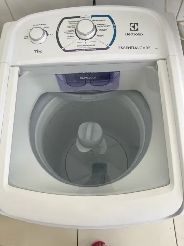 Lavadora Electrolux EssentialCare 11kg - LES11