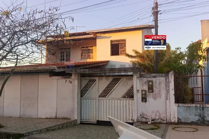 Casa 360m² localizada no bairro Ana Lucia em Cruz das Almas