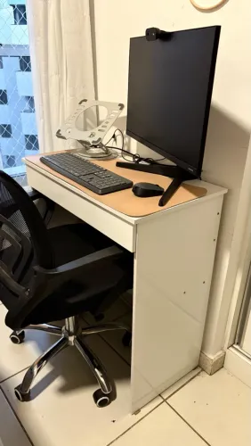 Mesa/escrivaninha/penteadeira compacta com gaveta