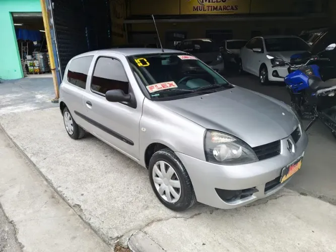 Renault Clio Campus Hi-flex 1.0 16V 3P 2010