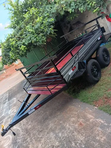 Carretinha 2 eixos 