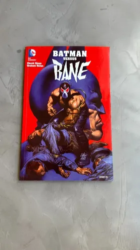 HQ Batman Versus Bane (Importada, em Inglês) - DC Comics