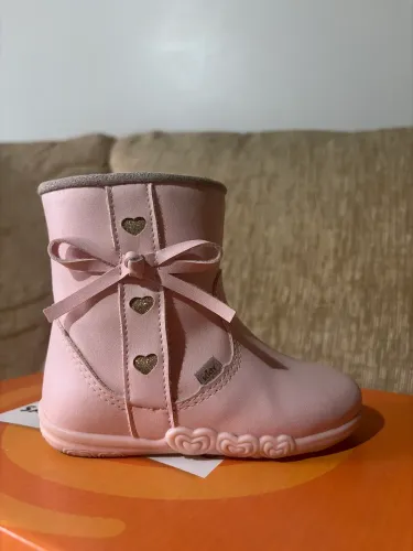 Bota infantil feminina - Rosa