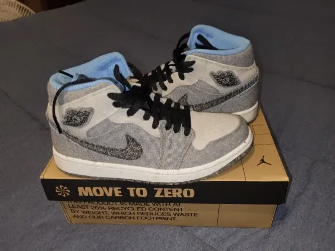 Tênis Air Jordan 1 Mid SE Masculino