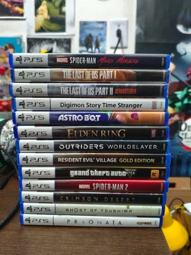 Lote 25 Jogos PS4 e PS5 Mídia Fisica Coleção Impecáveis