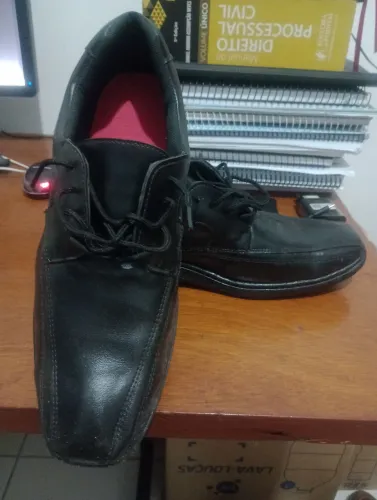 SAPATO SOCIAL PRETO N° 42