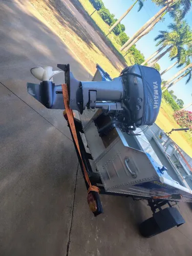 CONJUNTO BARCO, MOTOR E CARRETA
