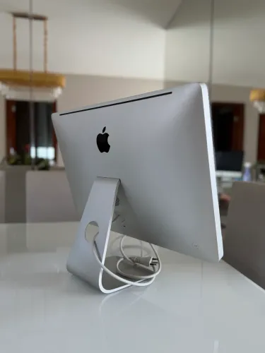 iMac 2011