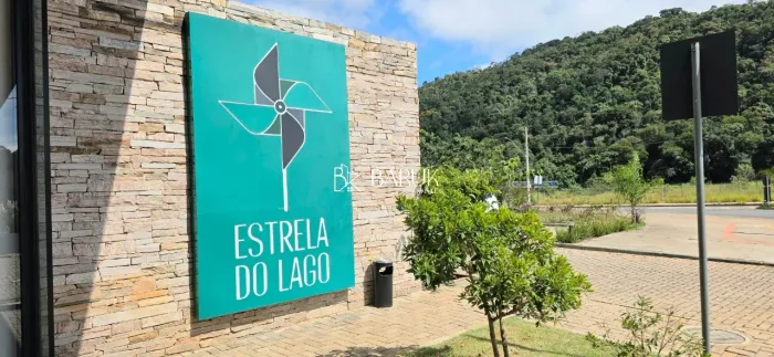Estrela do Lago, terreno 300,64 m2 com portaria 24hs, área de lazer completa. Venha conhec