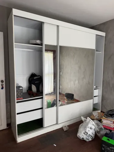Armario 2 portas de correr com espelhos