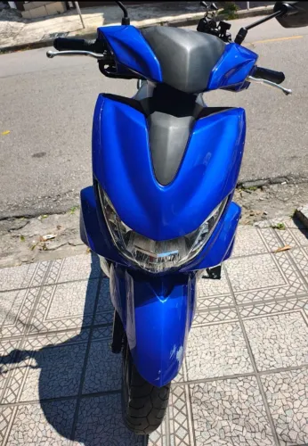 Yamaha fluo