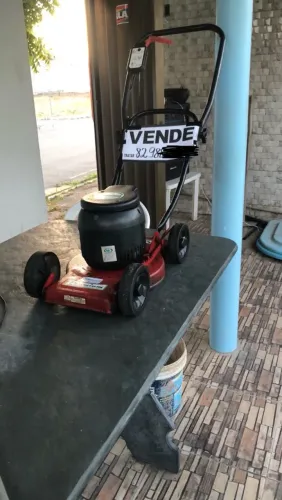 Cortador de grama elétrico