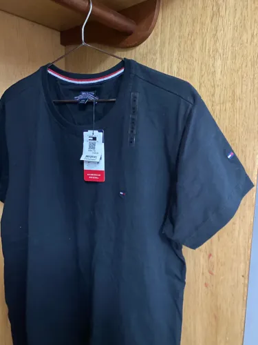 Camiseta Tommy Hilfiger básica