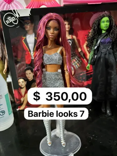 Barbie looks 7