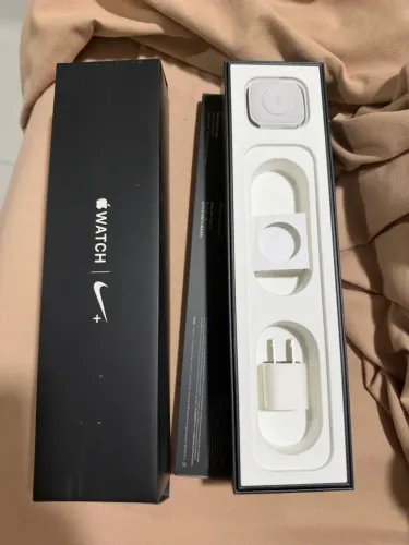 Apple Watch series 4 40mm Nike