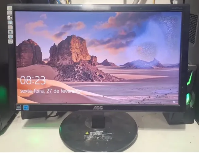 Monitor 19"