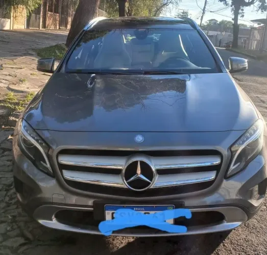 Mercedes-Benz GLA 200 Vision 1.6/1.6 TB 16V Flex Aut. 2015
